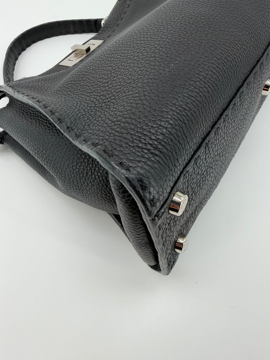 FENDI PEEKABOO SELLERIA