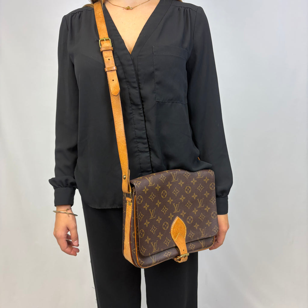 Louis Vuitton Cartouchière MM