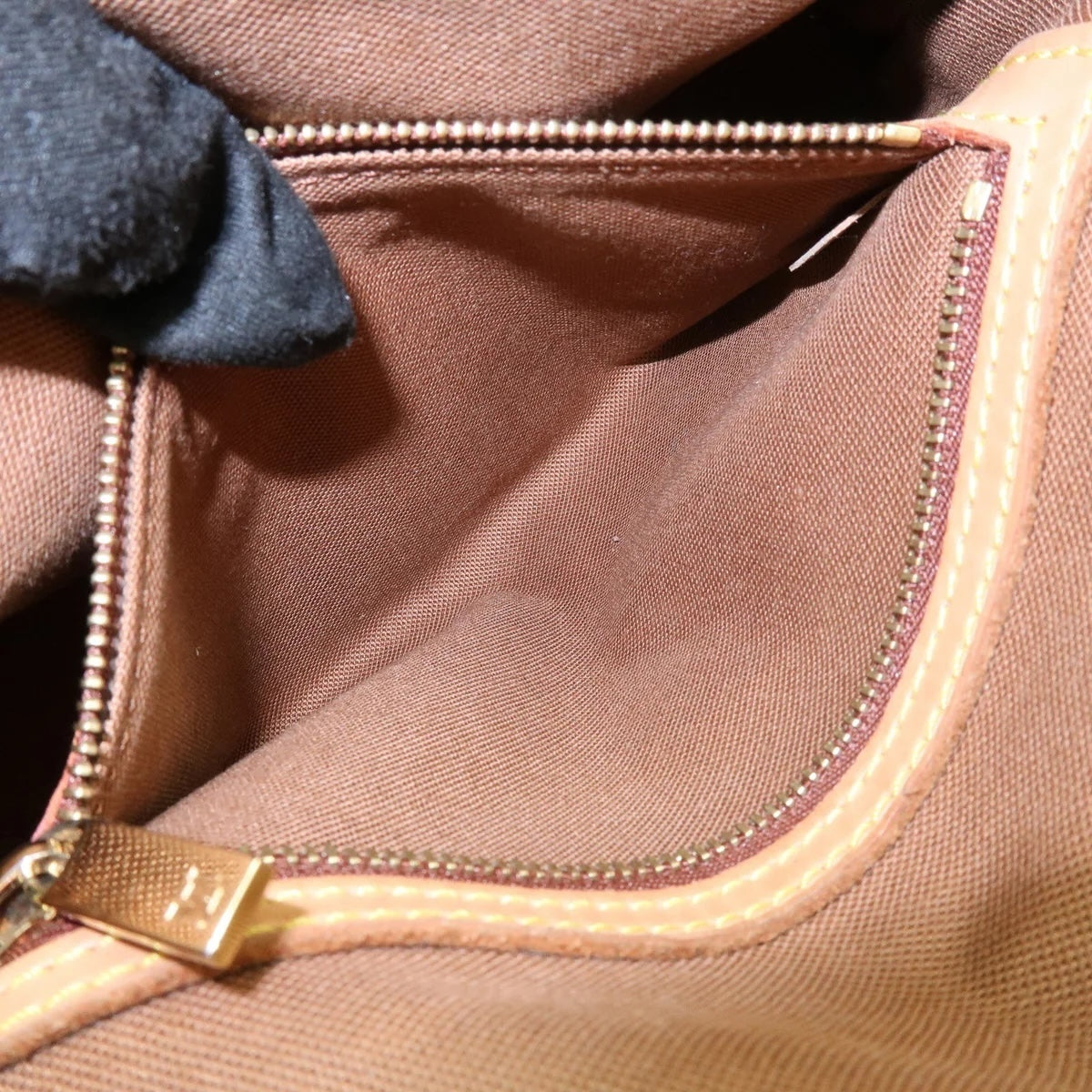 Louis Vuitton Looping PM