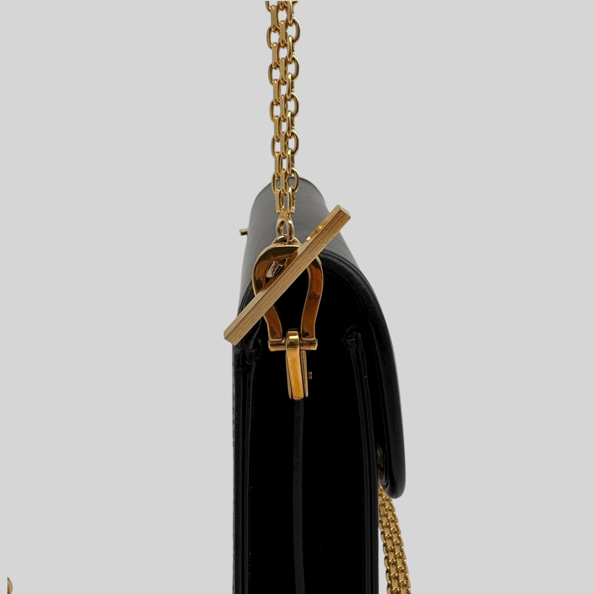 Gucci Chain Shoulder