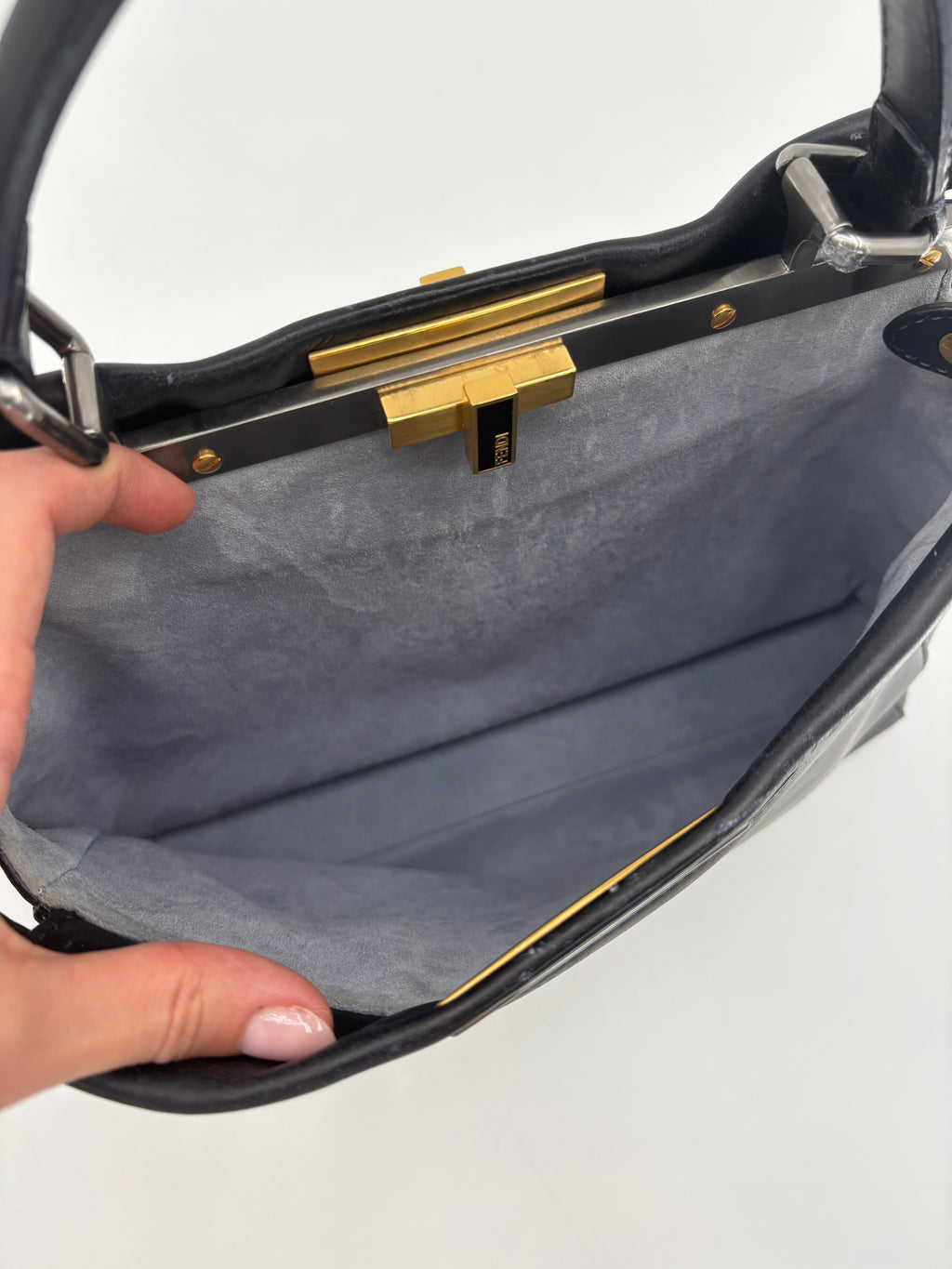 FENDI PEEKABOO MEDIUM