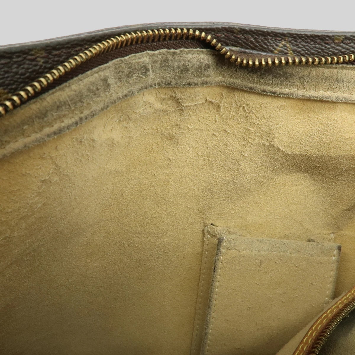 Louis Vuitton Looping GM