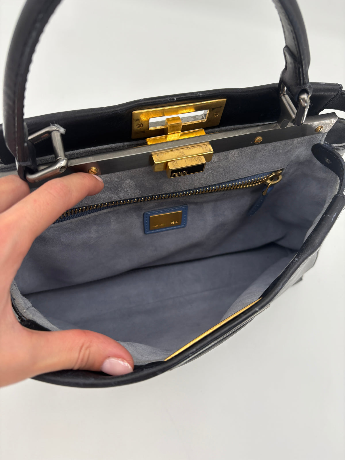 FENDI PEEKABOO MEDIUM