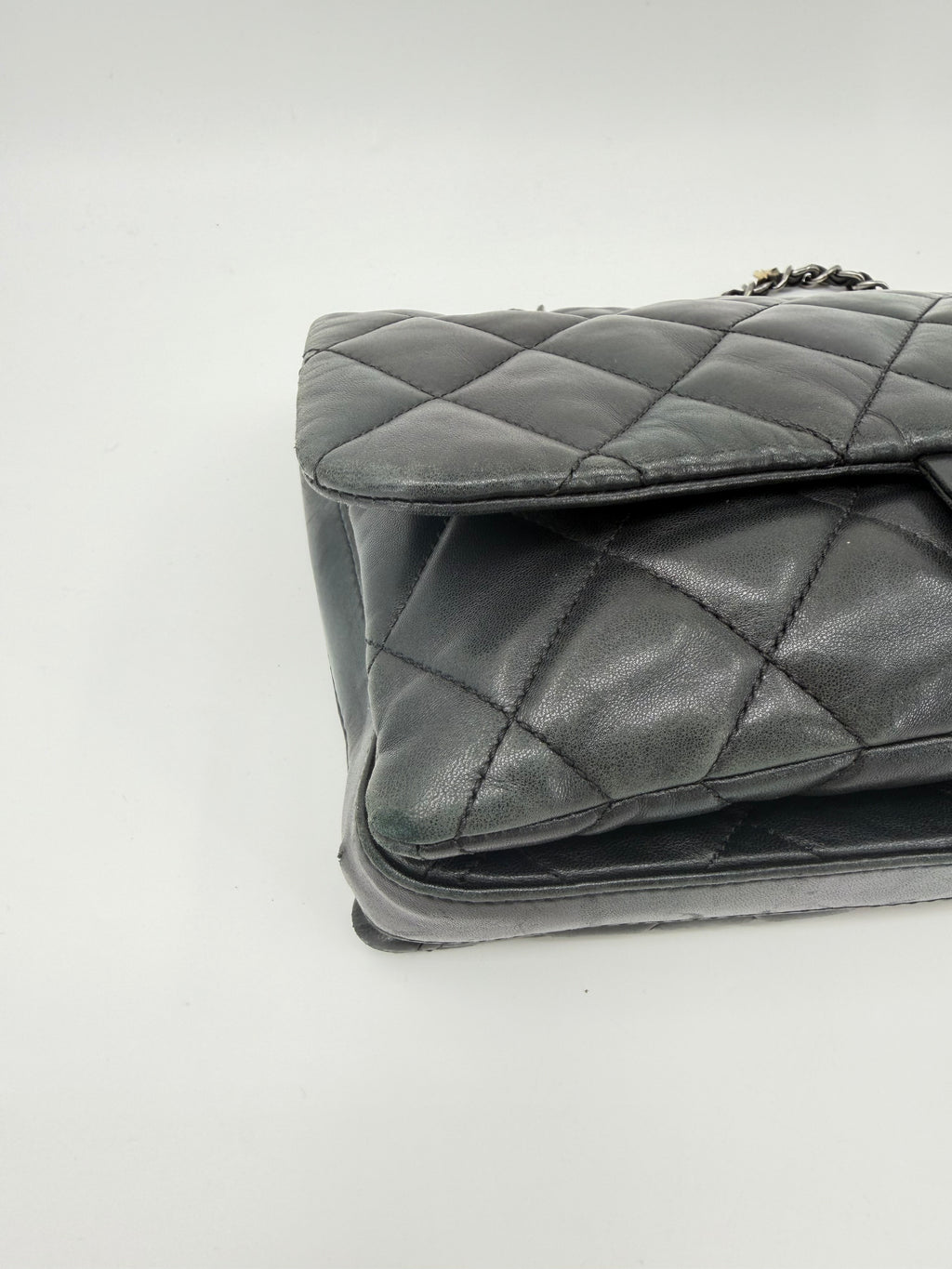 CHANEL ACCORDION