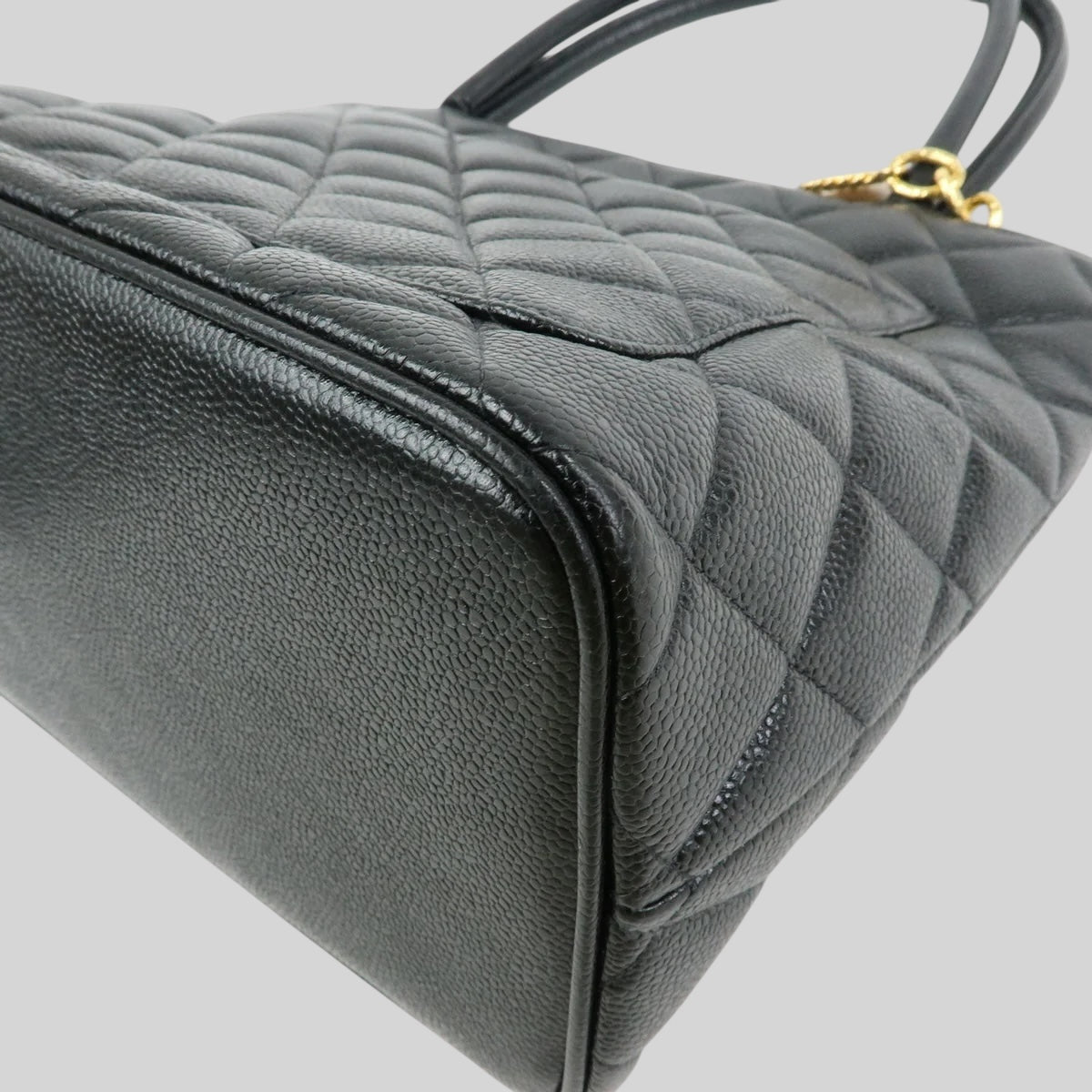 Chanel COCO Médaillon