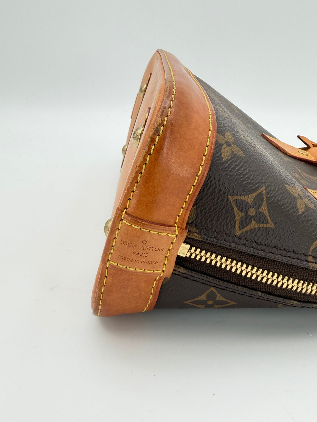 LOUIS VUITTON ALMA BB