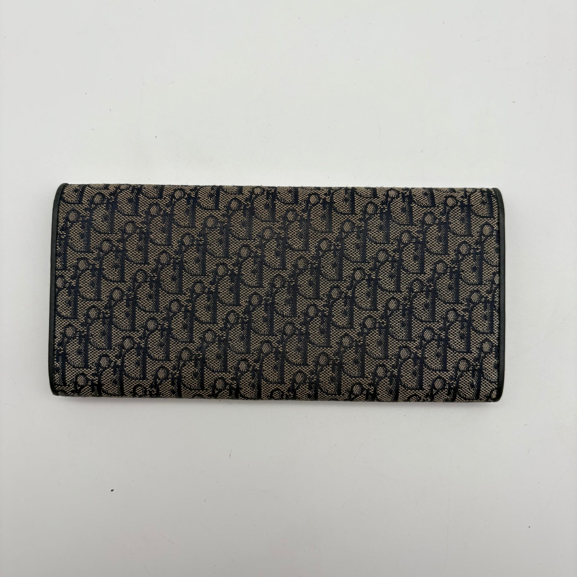 Dior Trotter