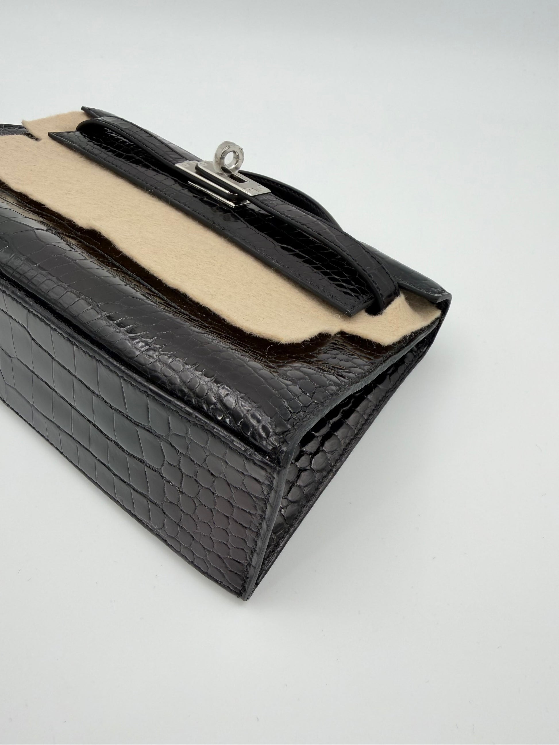 HERMÈS KELLY POCHETTE 22 CROCODILE POROSUS