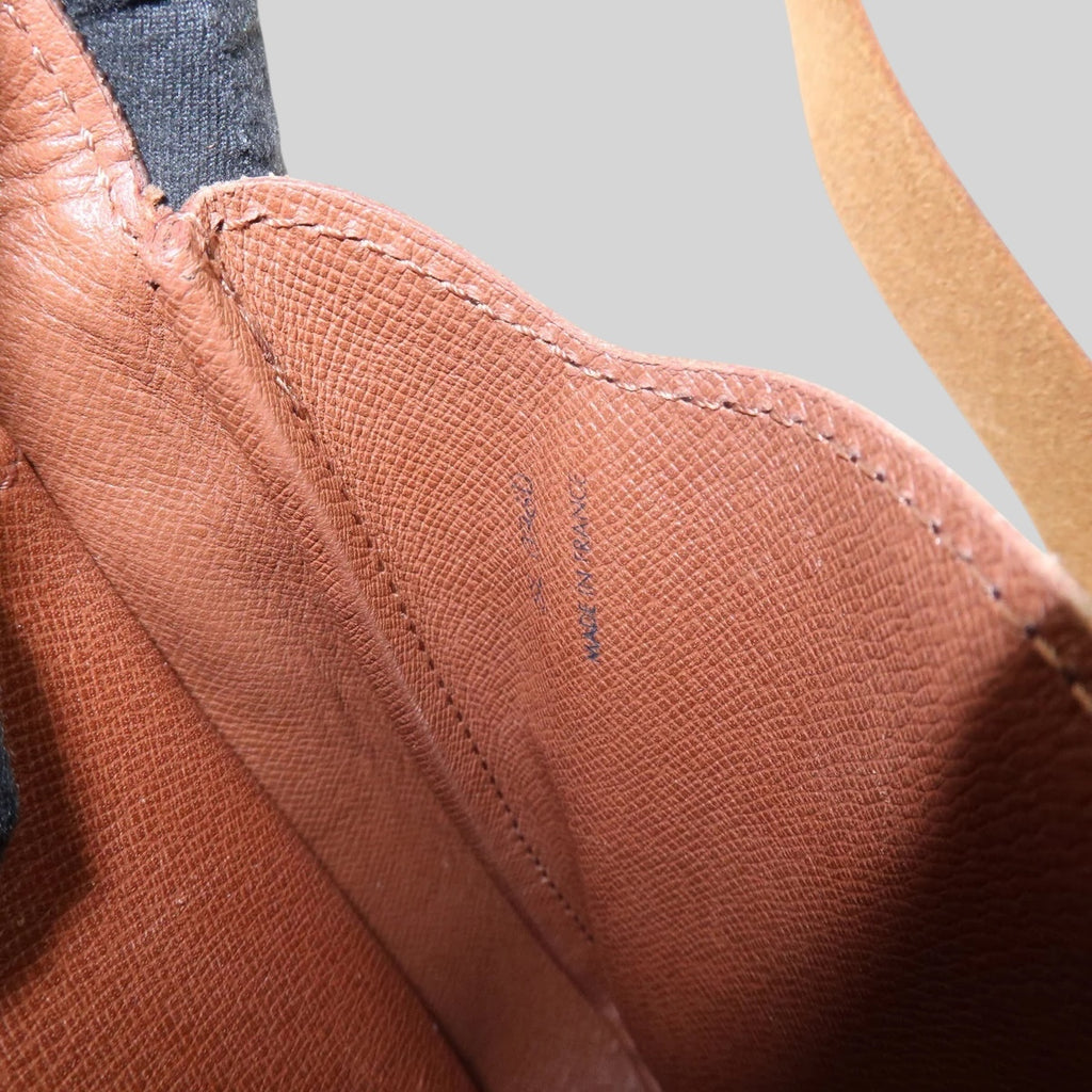 Louis Vuitton Cartouchière MM