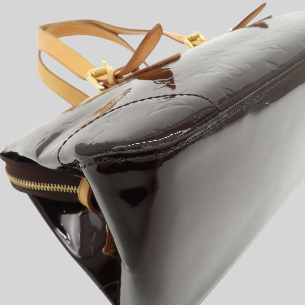 Louis Vuitton Rosewood Avenue