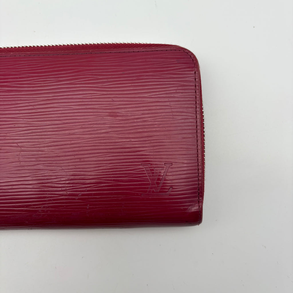 Louis Vuitton Zippy Epi