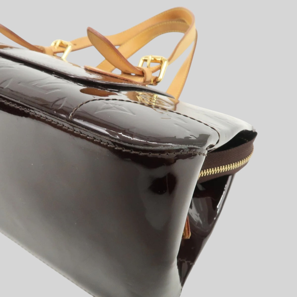 Louis Vuitton Rosewood Avenue