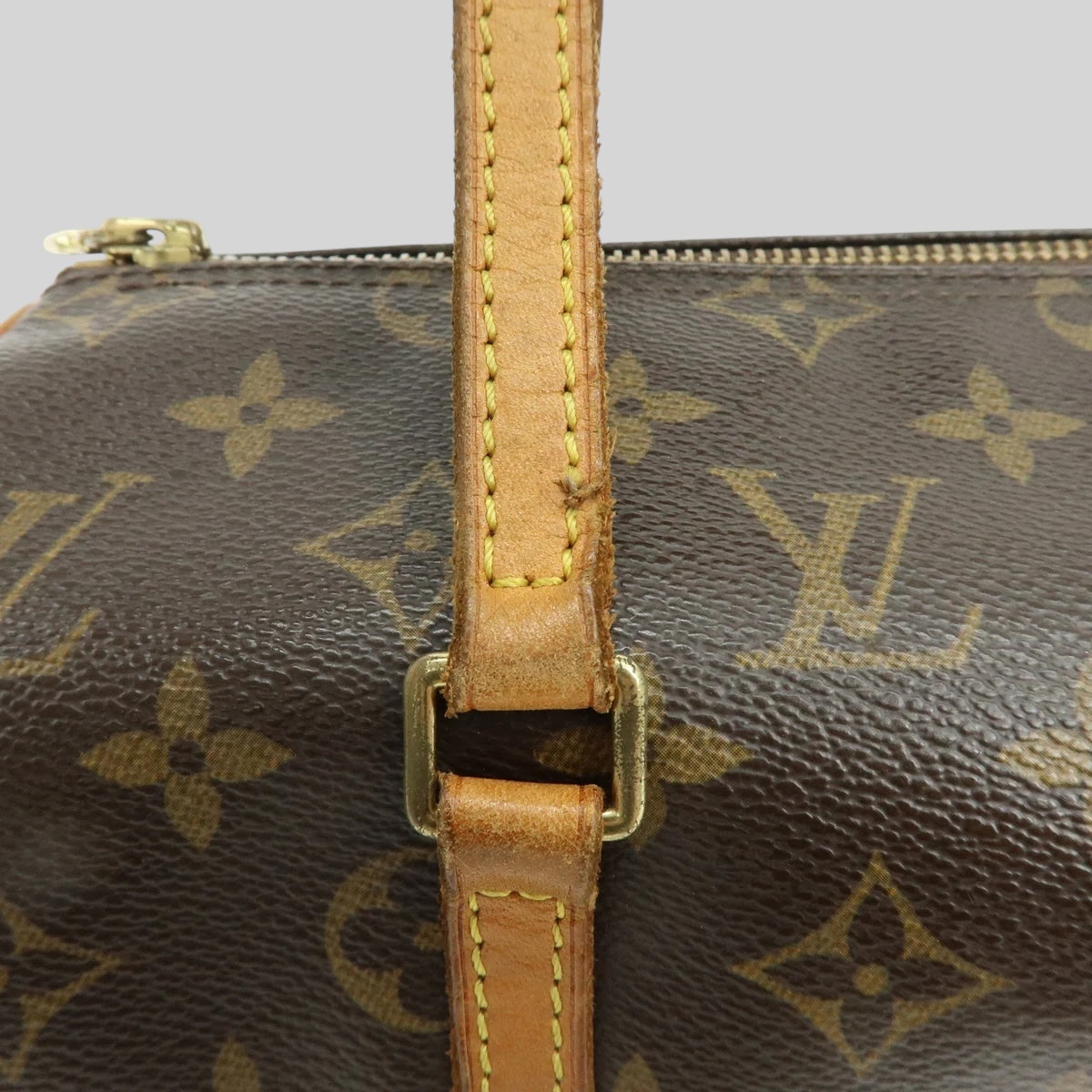 Louis Vuitton Papillon 26