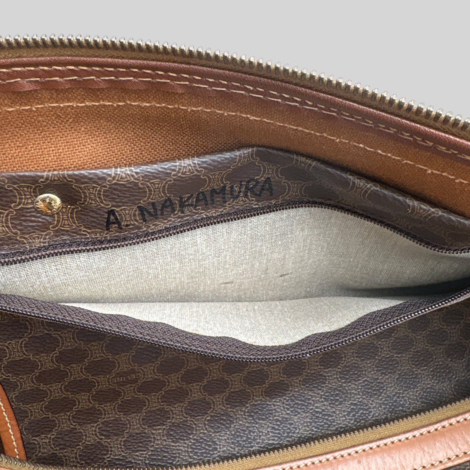 Céline Boston 40