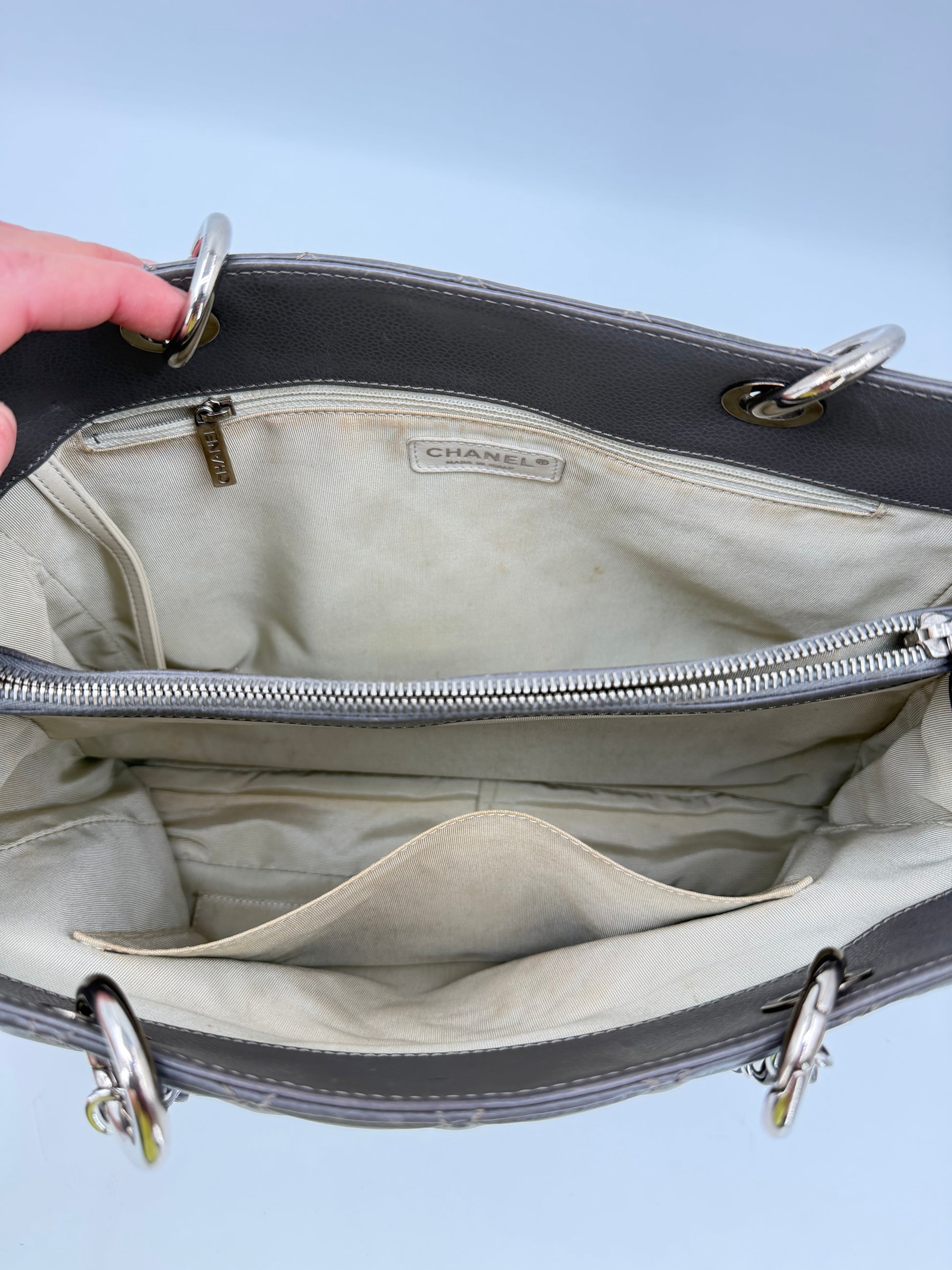 CHANEL MATELASSE CAVIAR TOTE