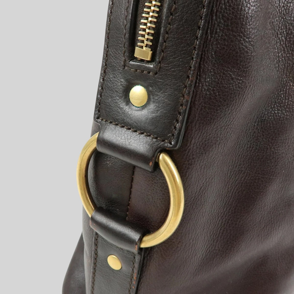 Yves Saint Laurent Muse