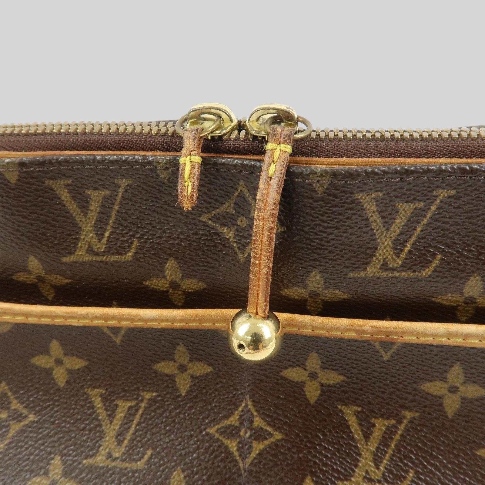 Louis Vuitton Popincourt Long