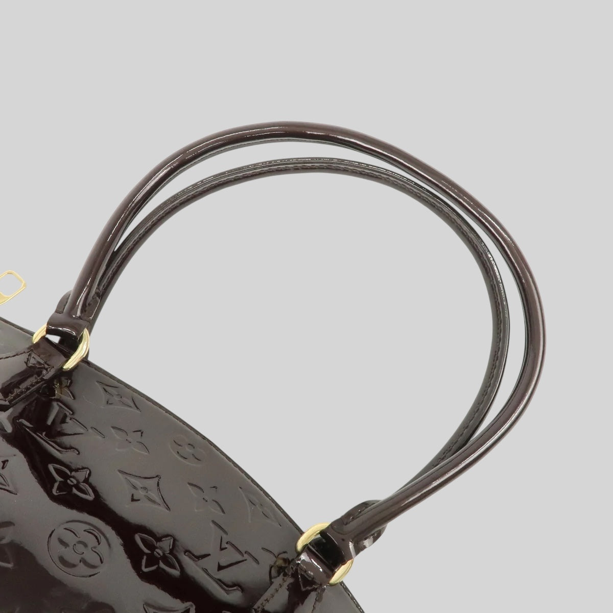 Louis Vuitton Sherwood