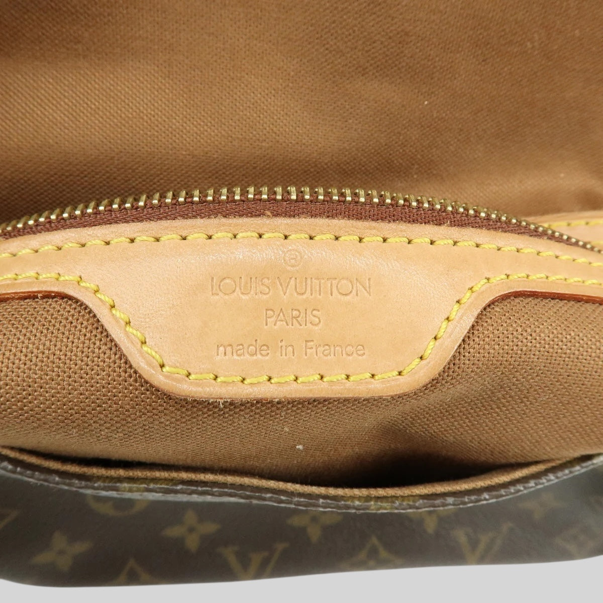 Louis Vuitton Looping PM