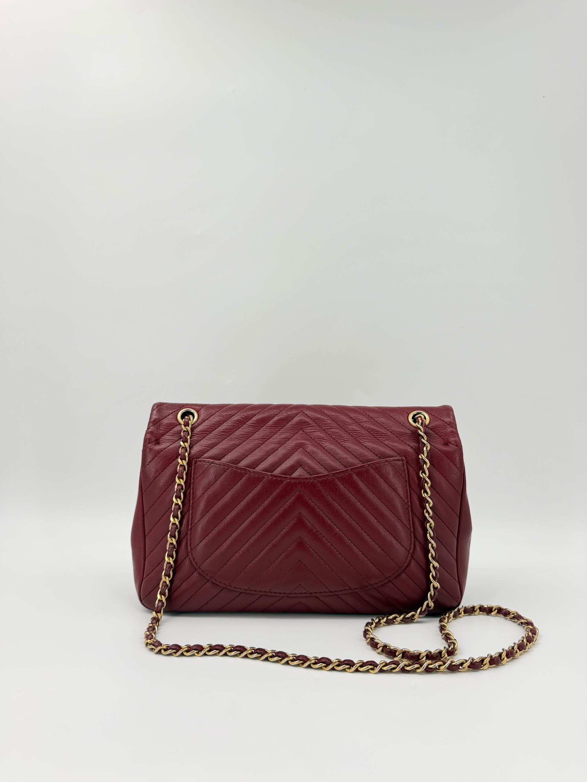 CHANEL ROCK THE CORNER FLAP BAG