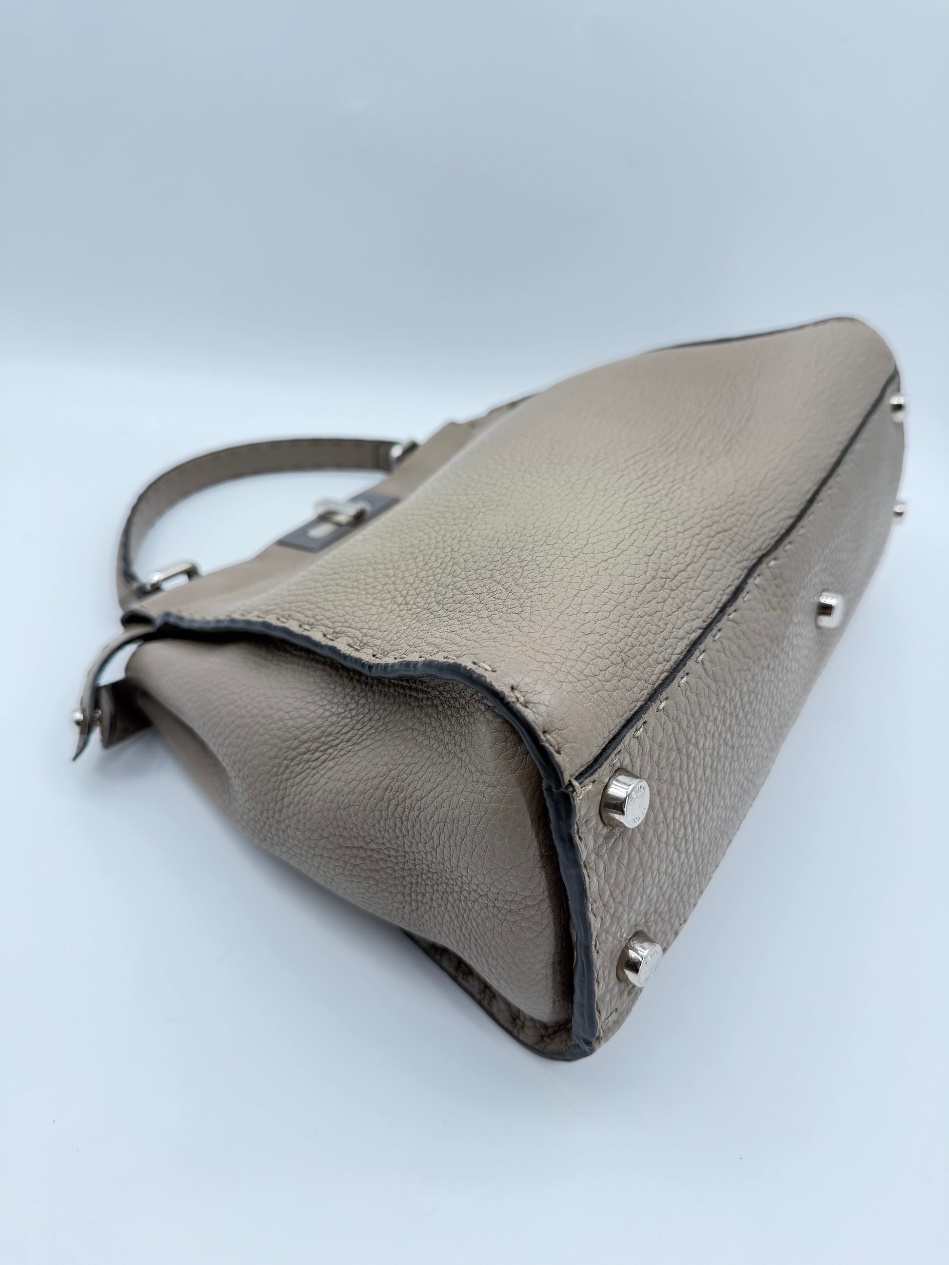 FENDI PEEKABOO SELLERIA