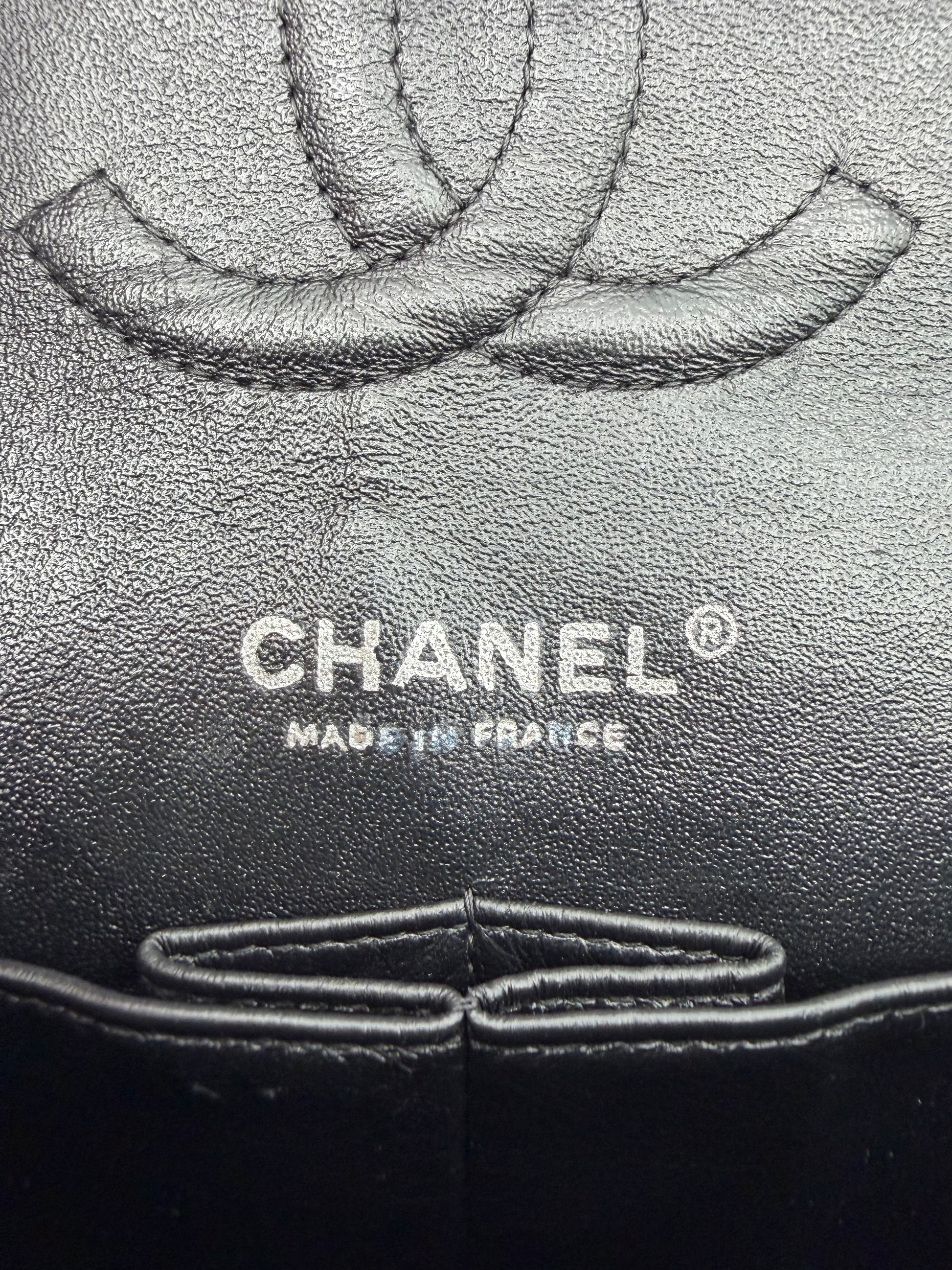CHANEL TIMELESS 25 VERNIS