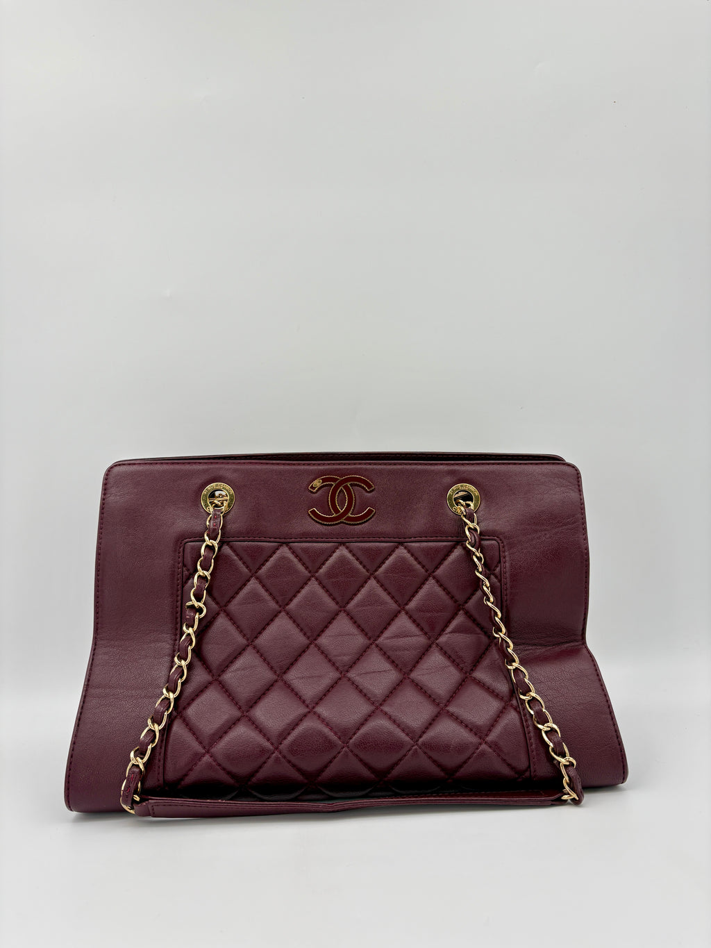 CHANEL MADEMOISELLE TOTE