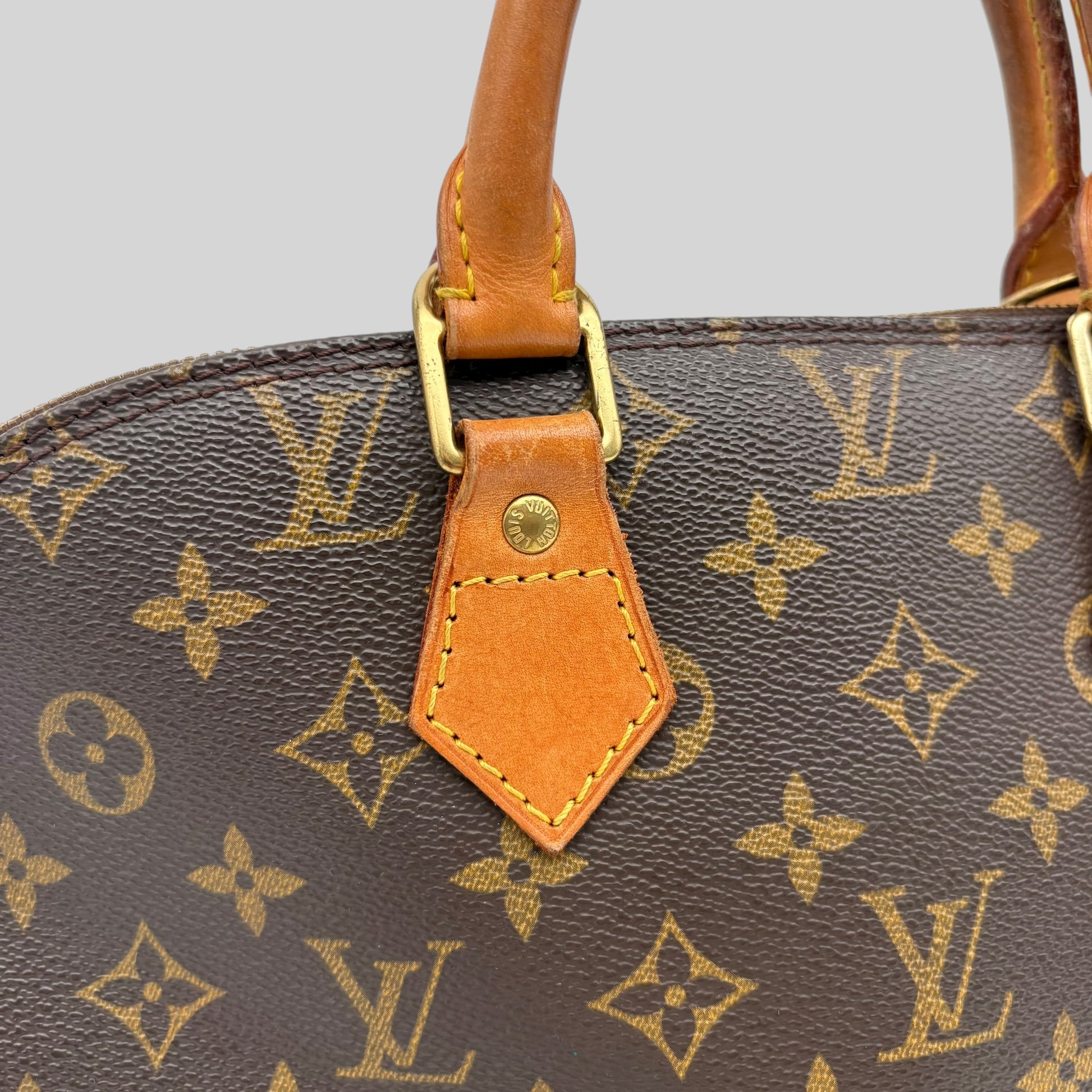 Louis Vuitton Alma PM