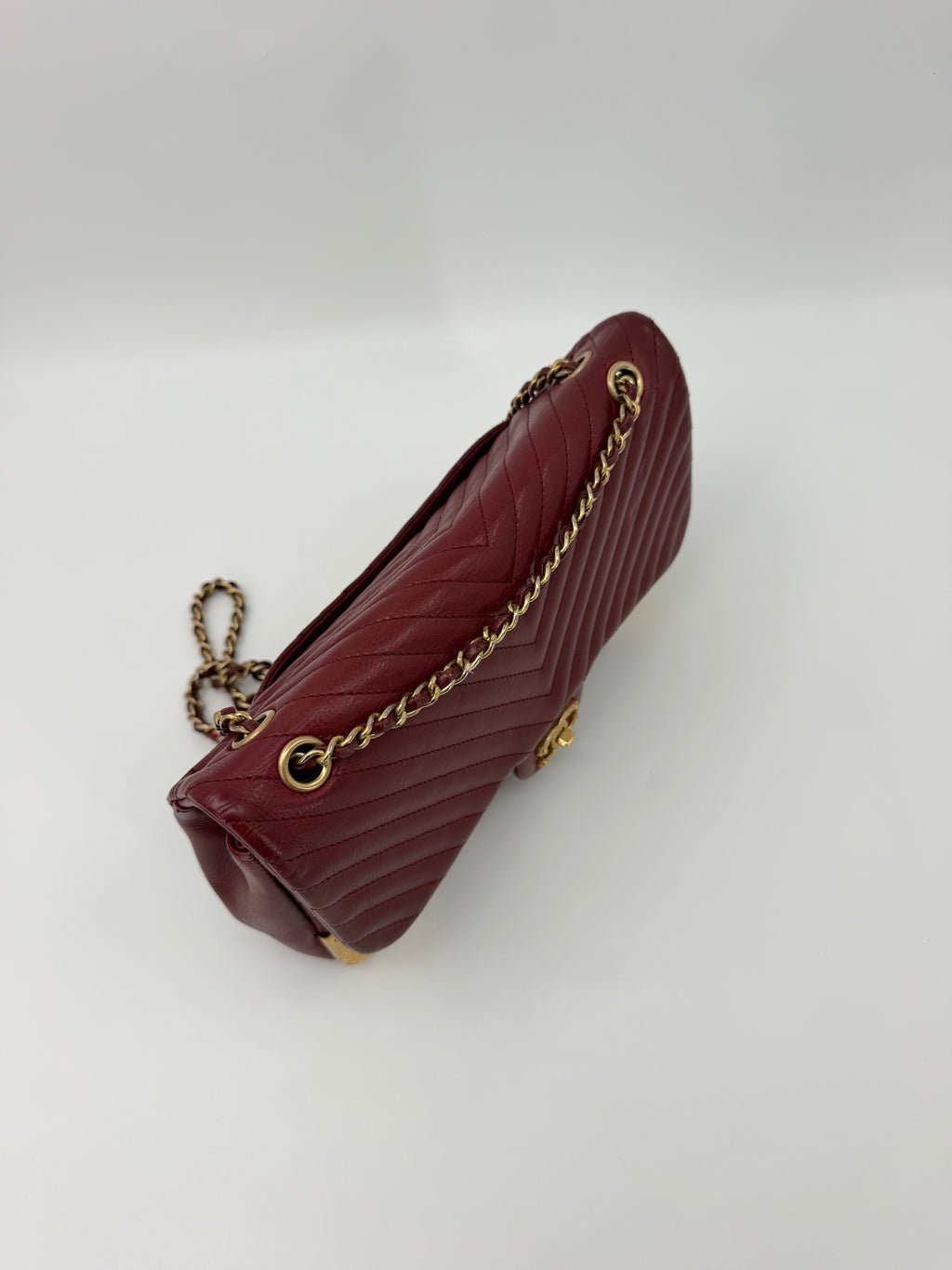 CHANEL ROCK THE CORNER FLAP BAG