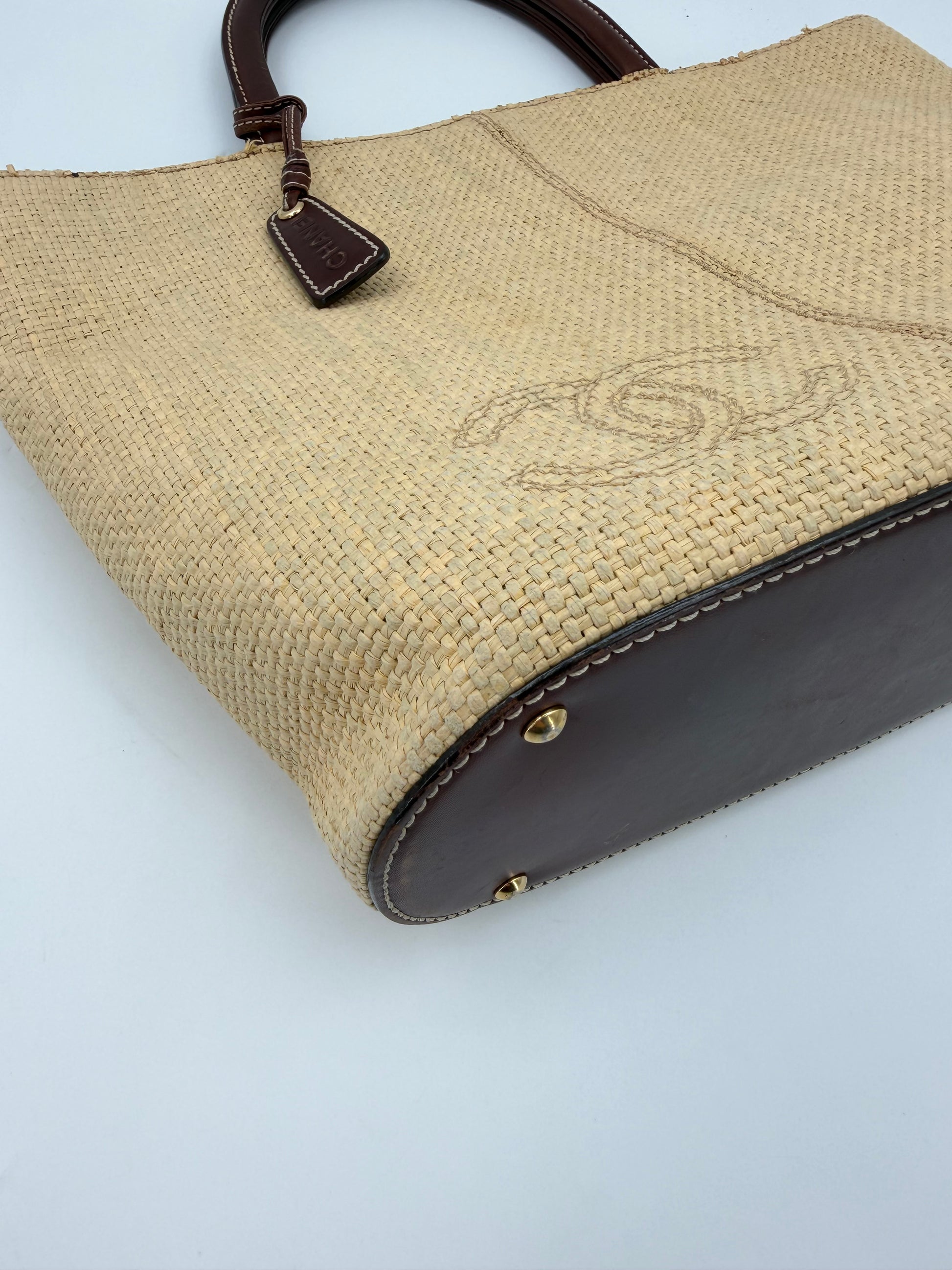 CHANEL TOTE