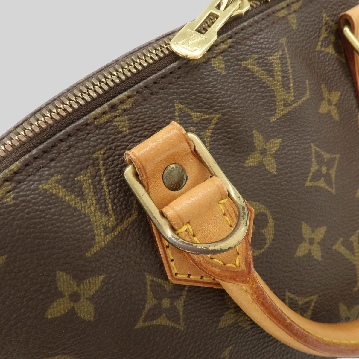 Louis Vuitton Alma PM