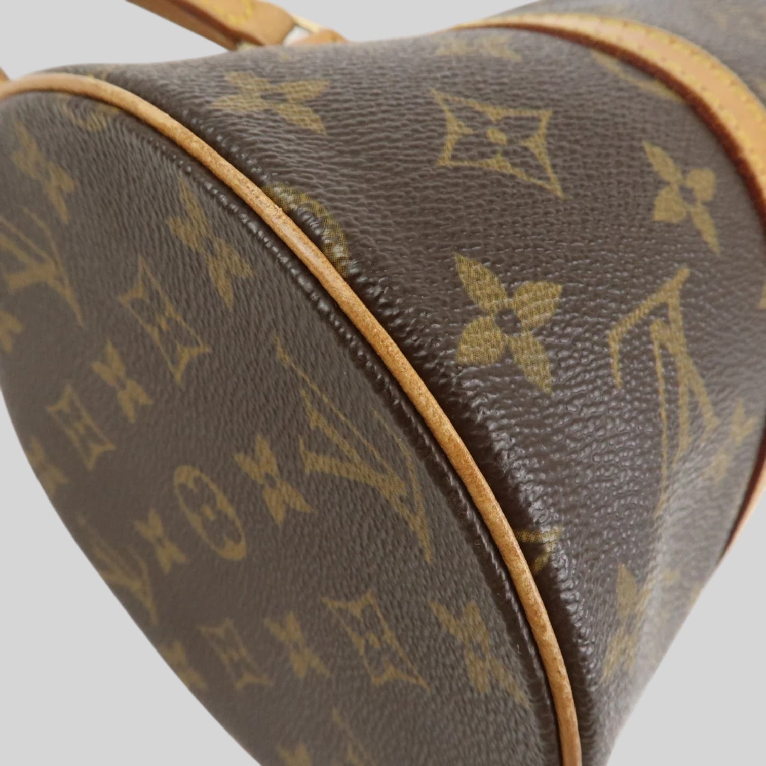 Louis Vuitton Papillon 30