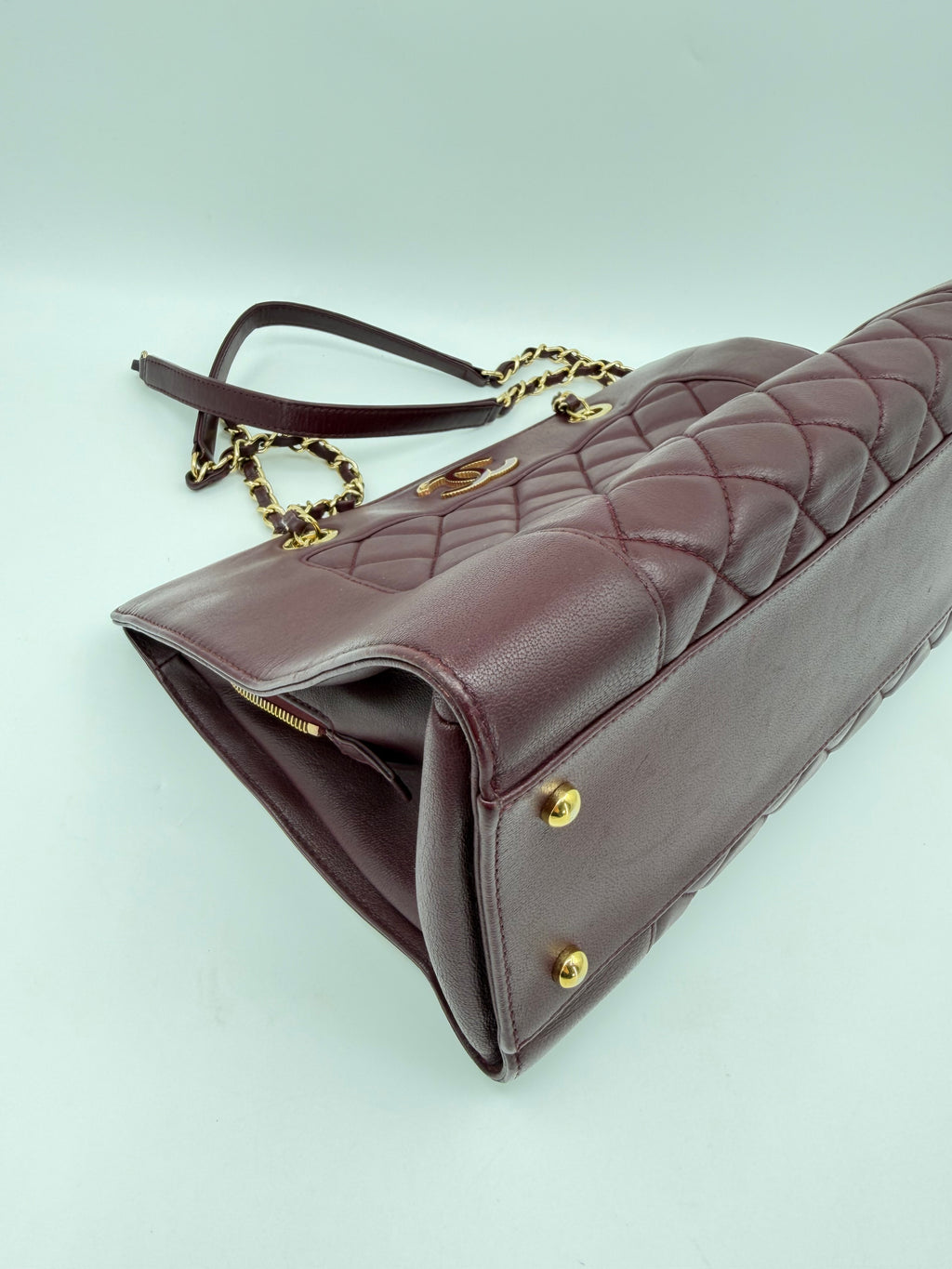 CHANEL MADEMOISELLE TOTE
