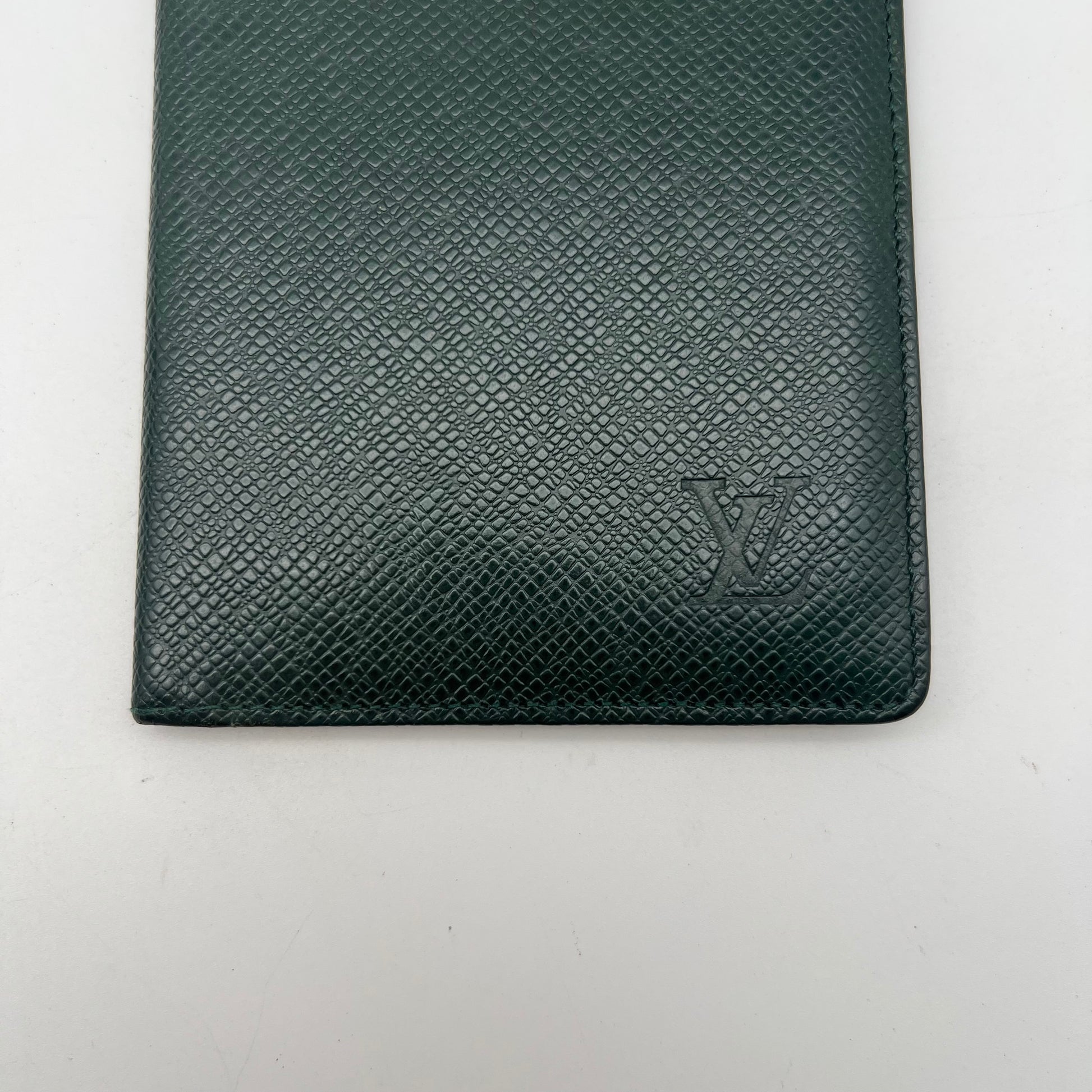 Louis Vuitton Taiga