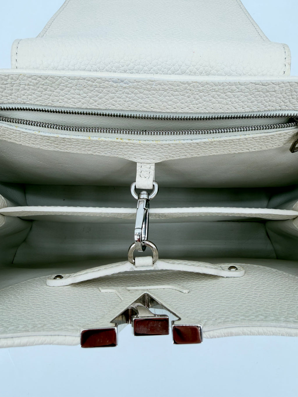 LOUIS VUITTON CAPUCINE TWEED