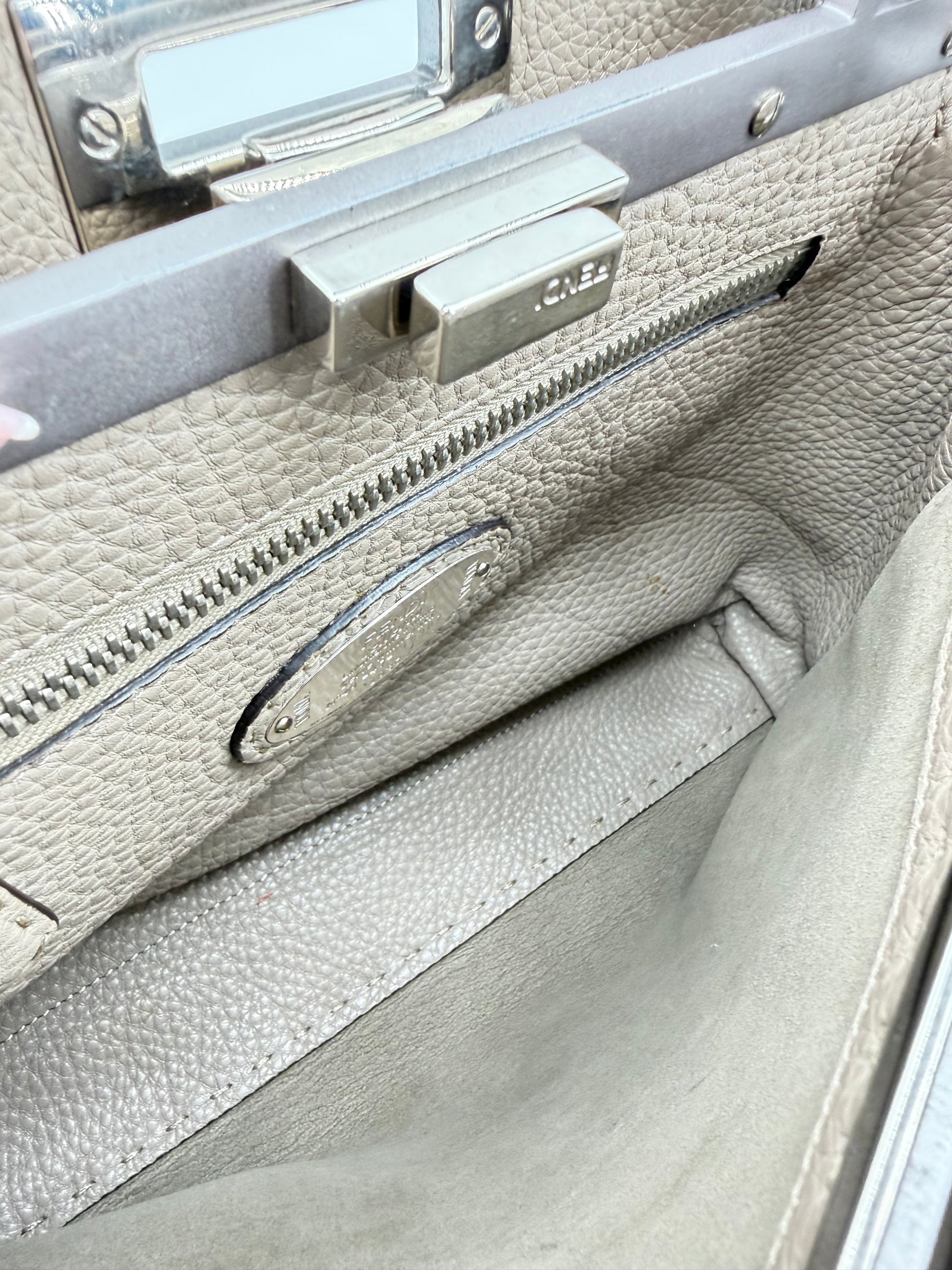 FENDI PEEKABOO SELLERIA