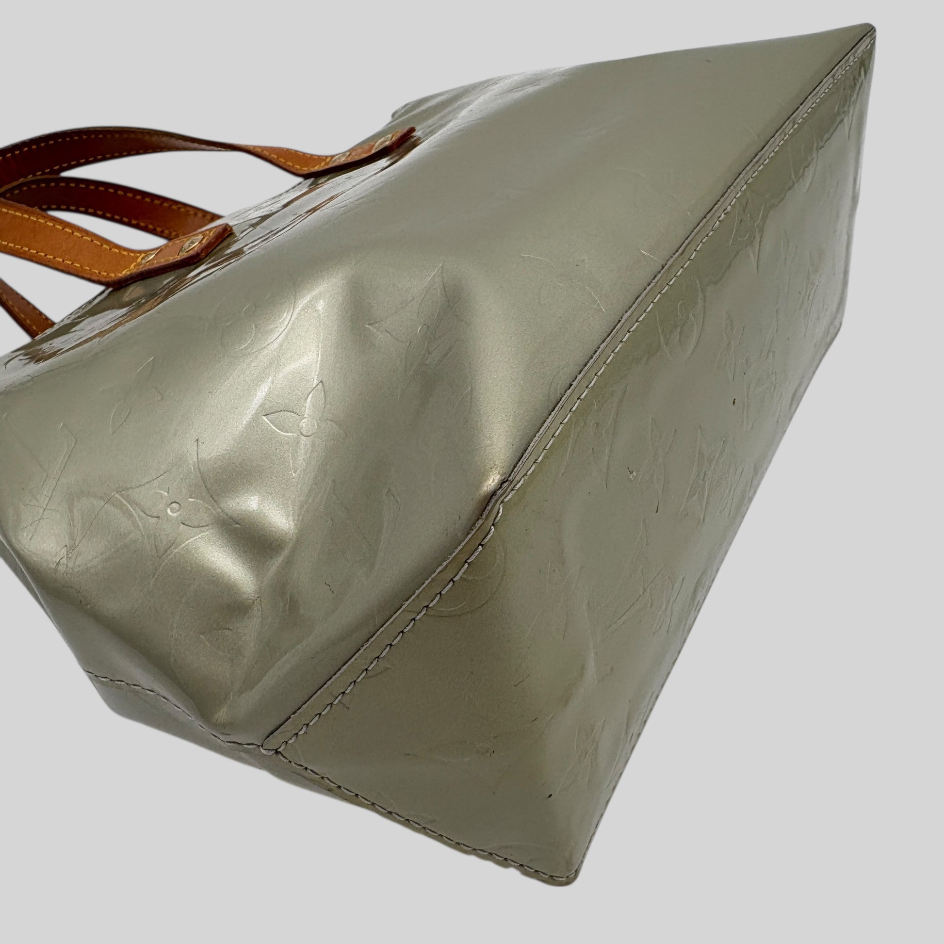 Louis Vuitton Reade PM