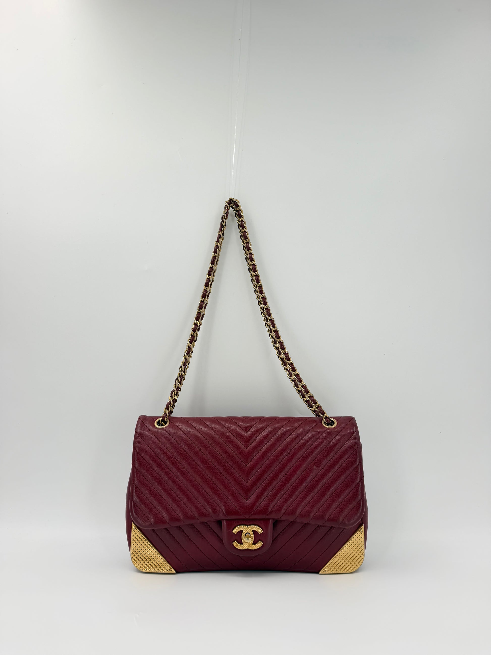 CHANEL ROCK THE CORNER FLAP BAG