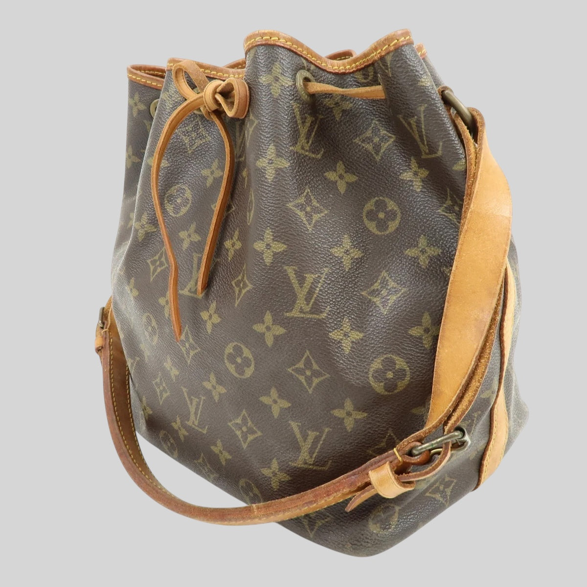 Louis Vuitton Noé PM