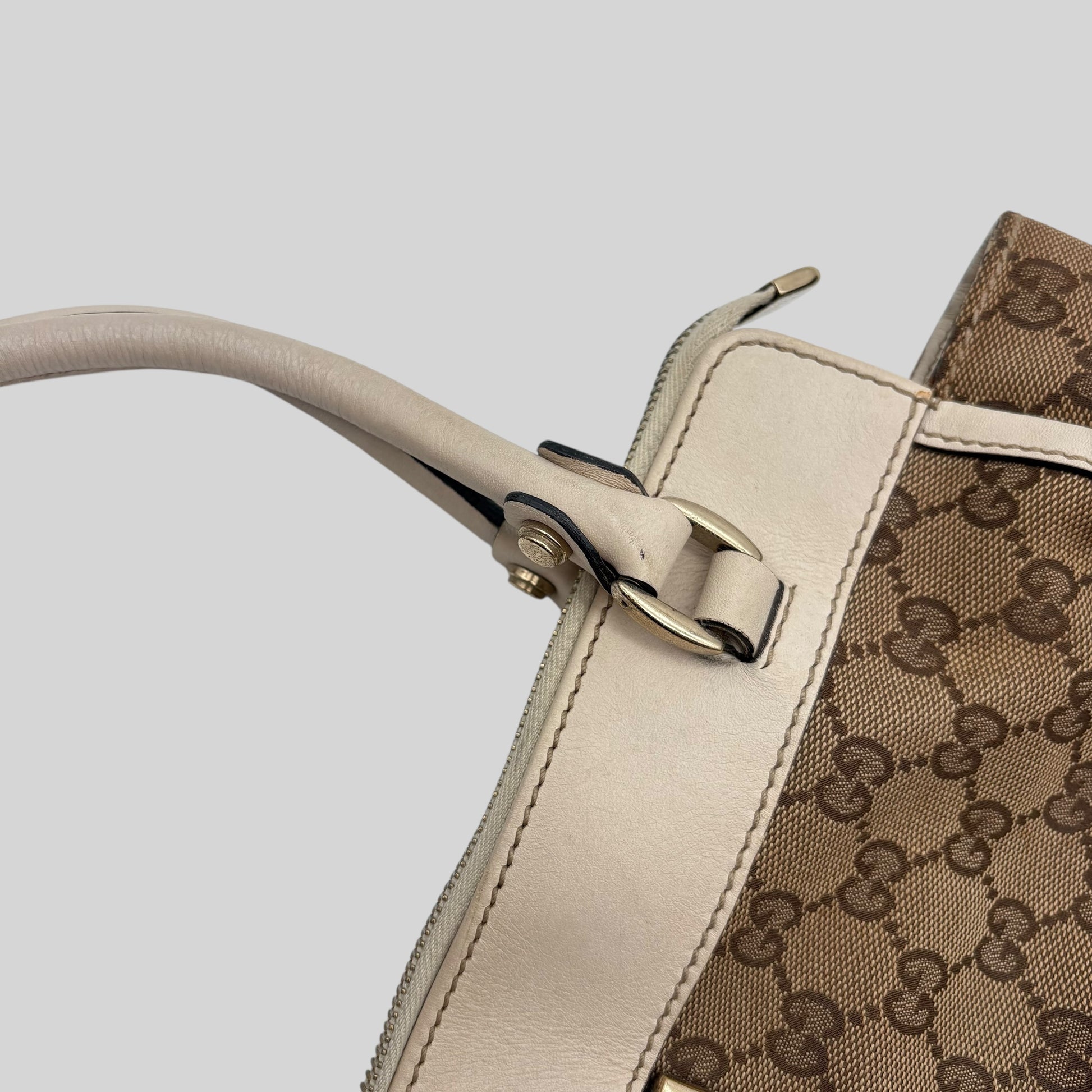 Gucci D-Ring