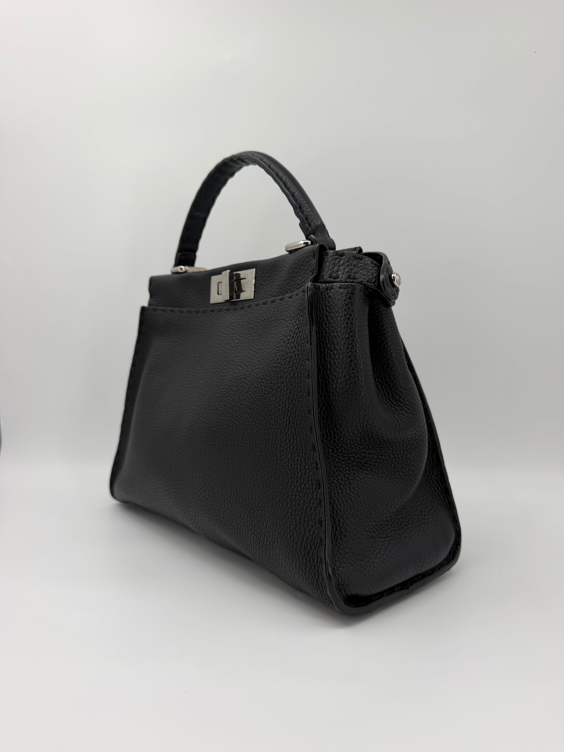 FENDI PEEKABOO SELLERIA