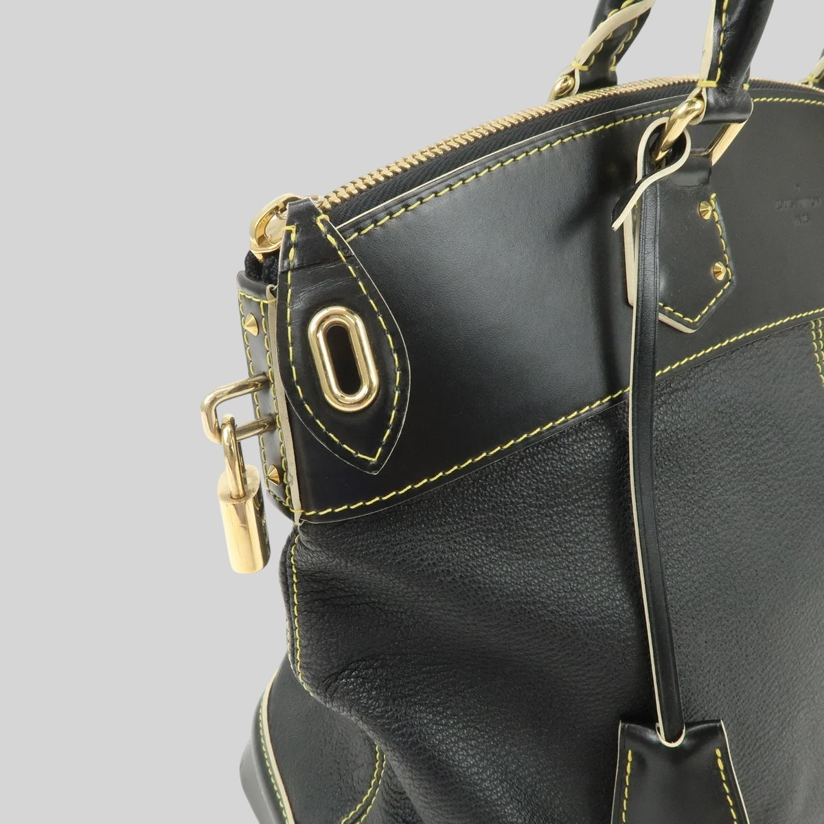 Louis Vuitton Suhari Lock It