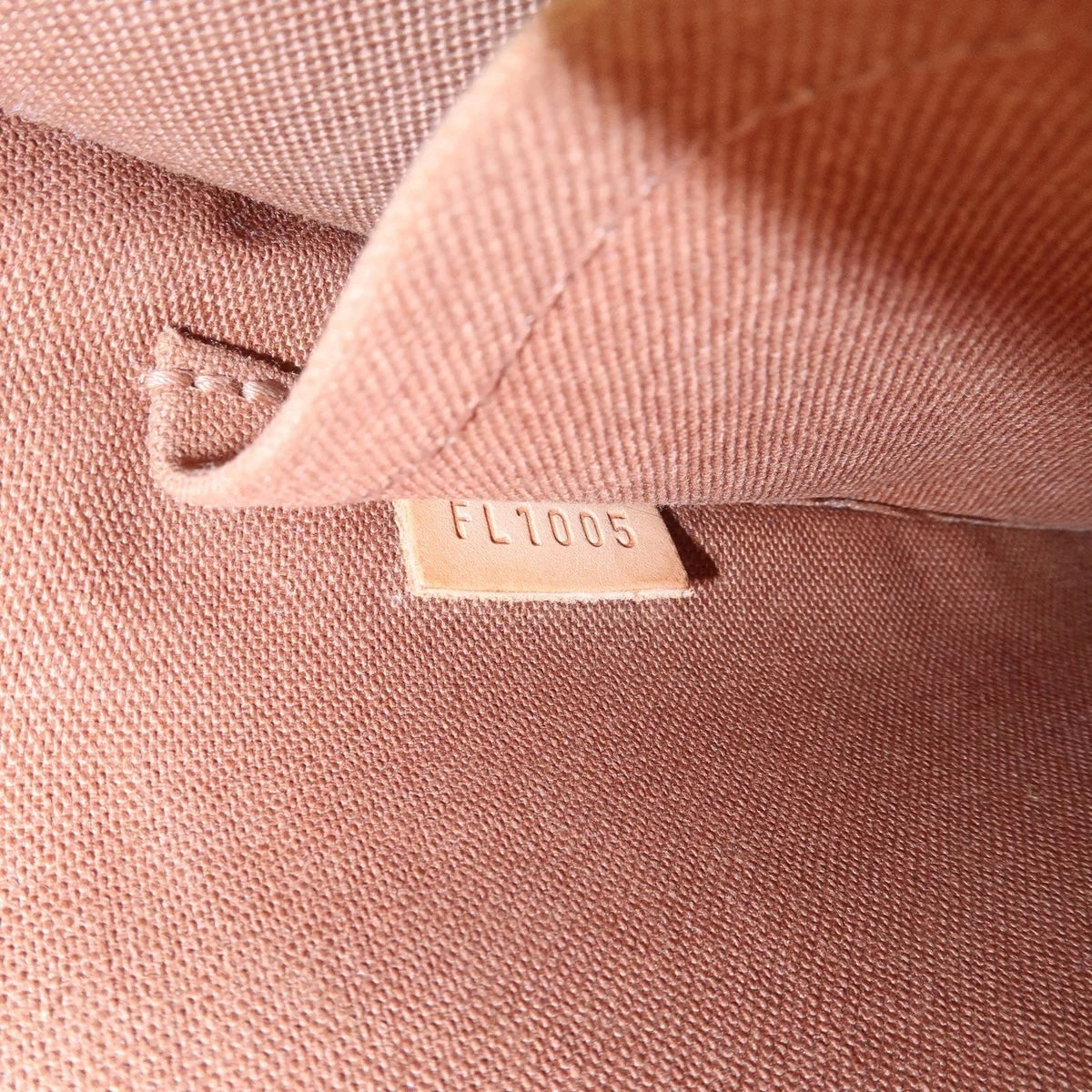 Louis Vuitton Popincourt Haut