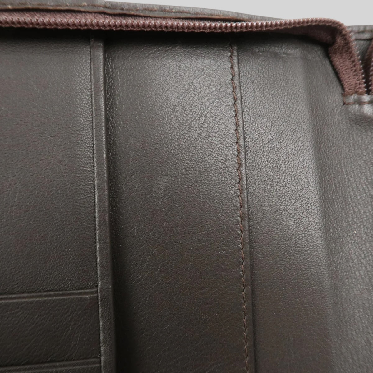Loewe Suede Planer