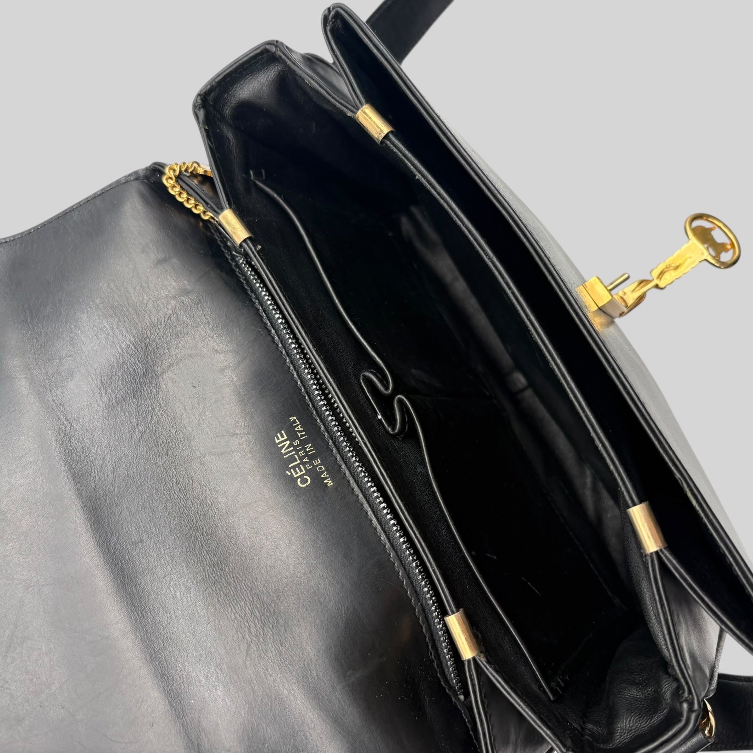 Céline Shoulder Leather