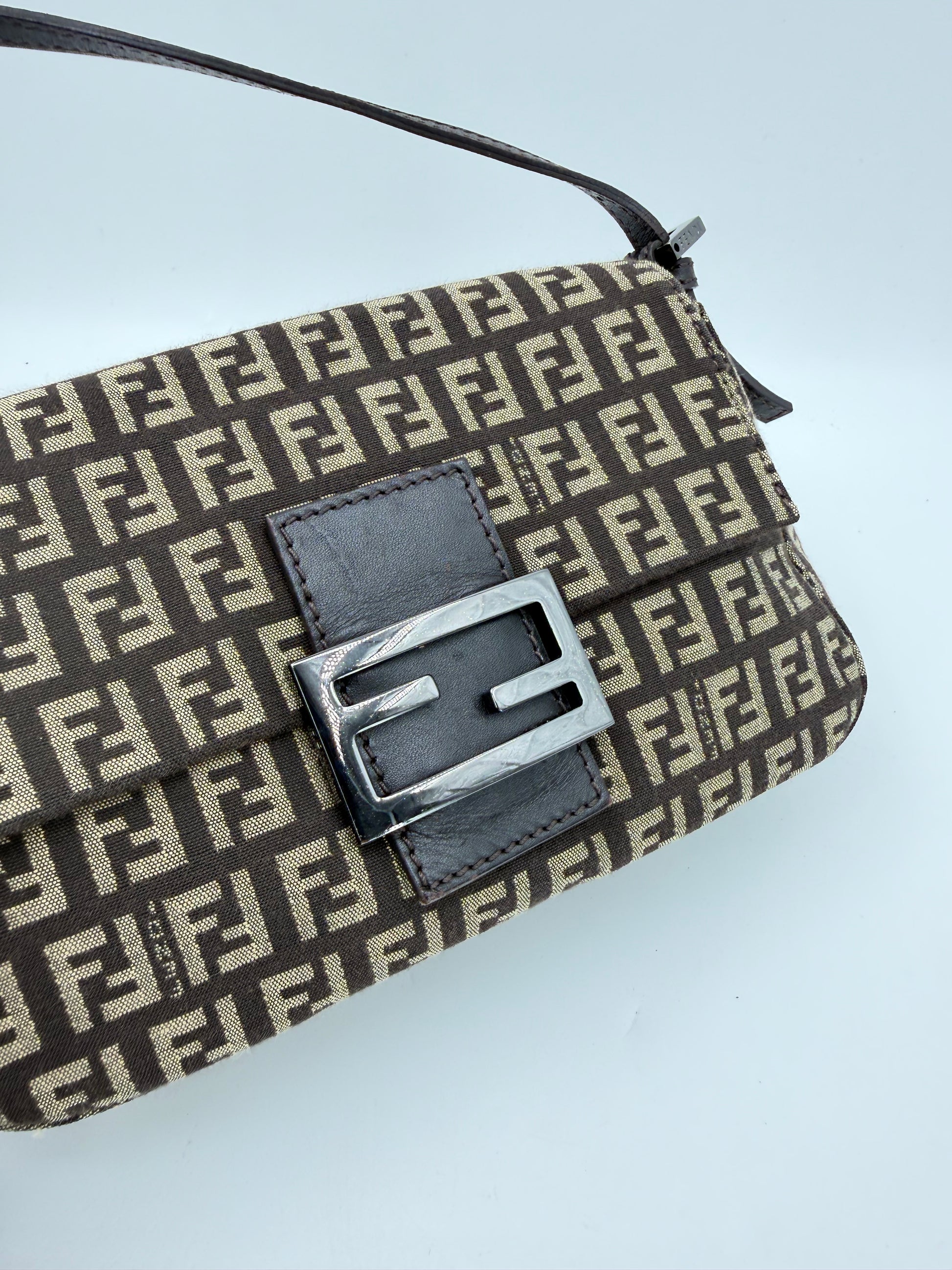 FENDI MINI BAGUETTE