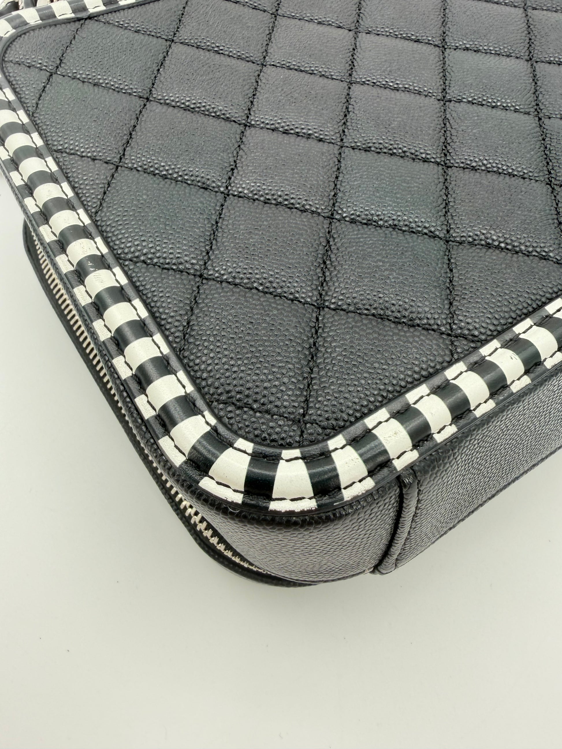 CHANEL VANITY FILIGREE