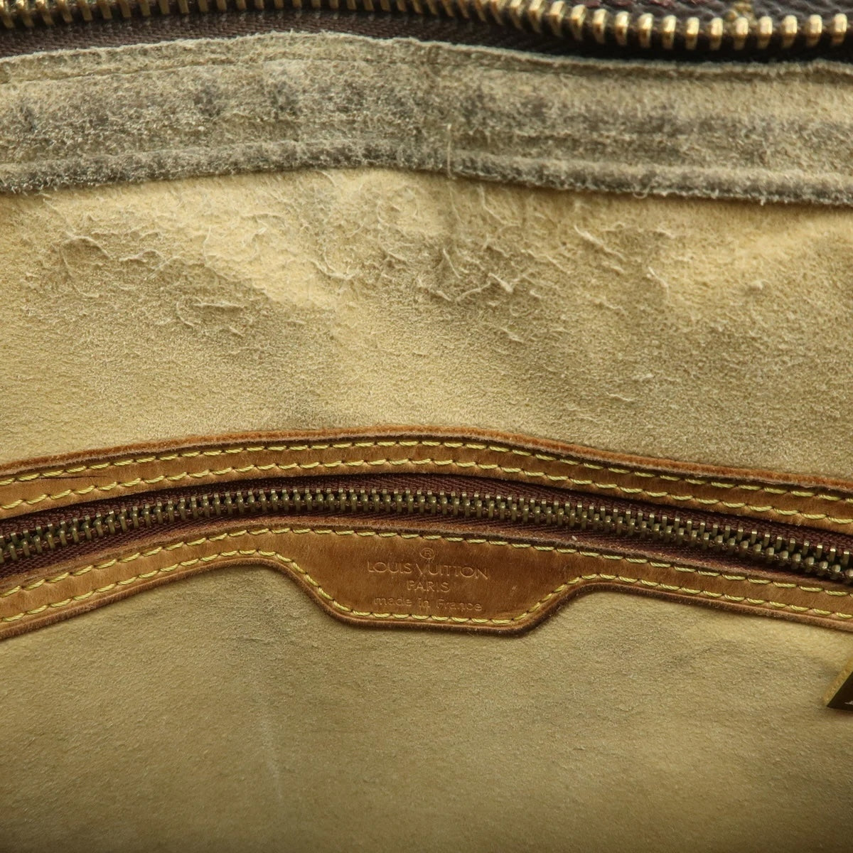 Louis Vuitton Looping GM