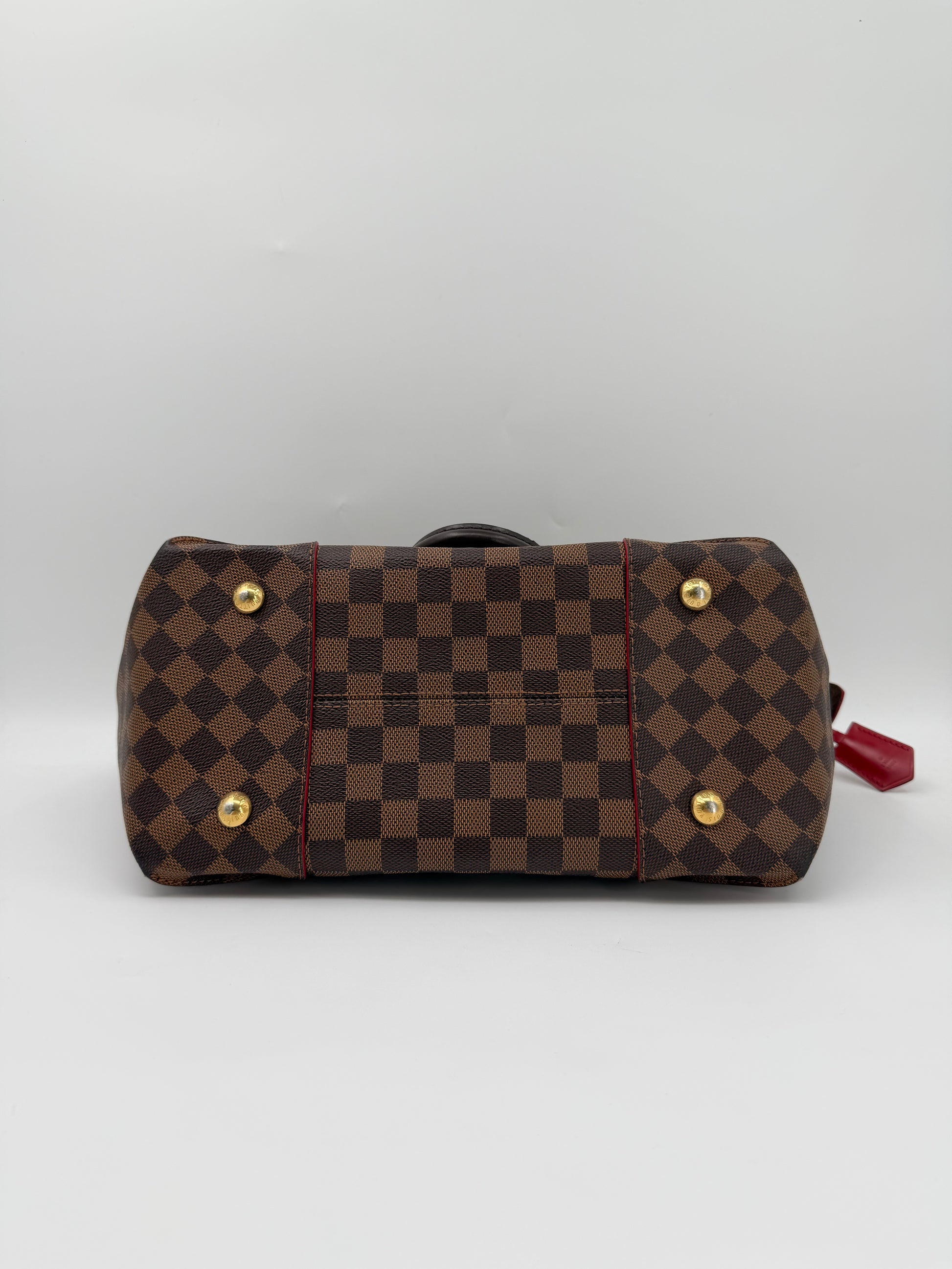 LOUIS VUITTON CAISSA