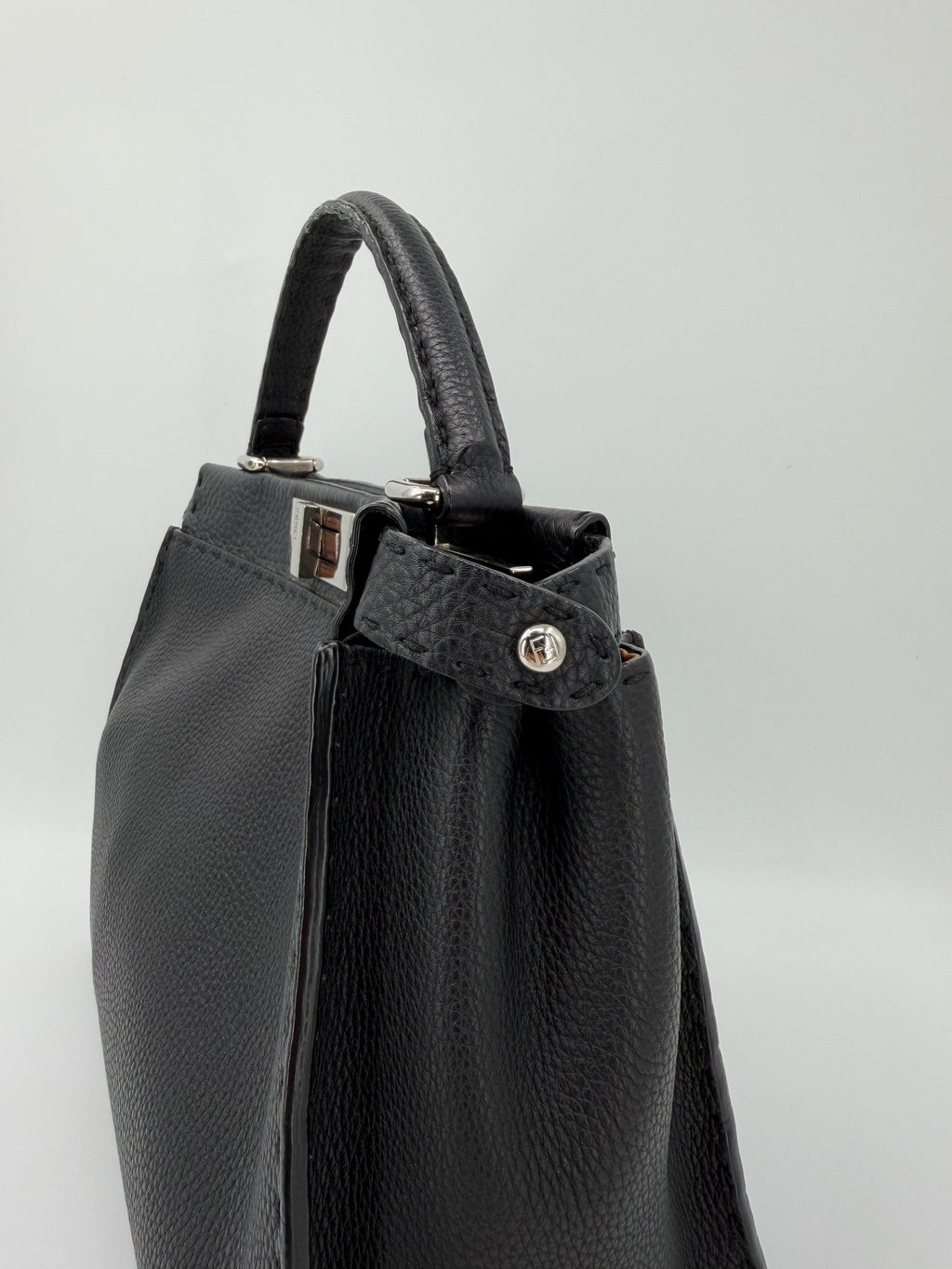 FENDI PEEKABOO SELLERIA
